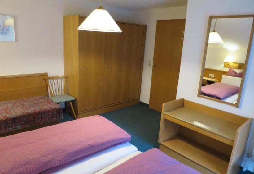 Bed and Breakfast Haus Weber-hafele Pension