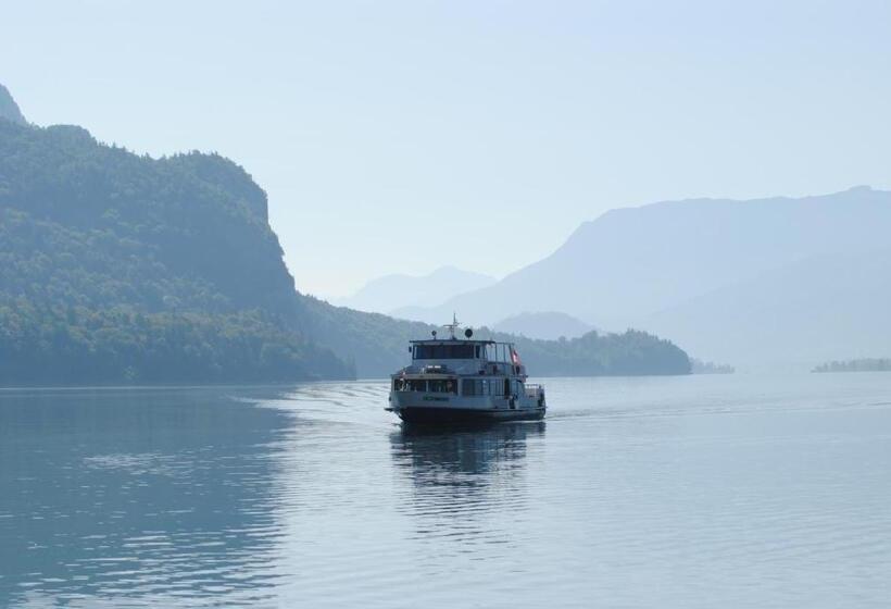 Bed and Breakfast Pension Falkensteiner