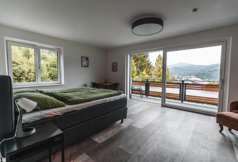 مبيت وإفطار Seeblick Homes