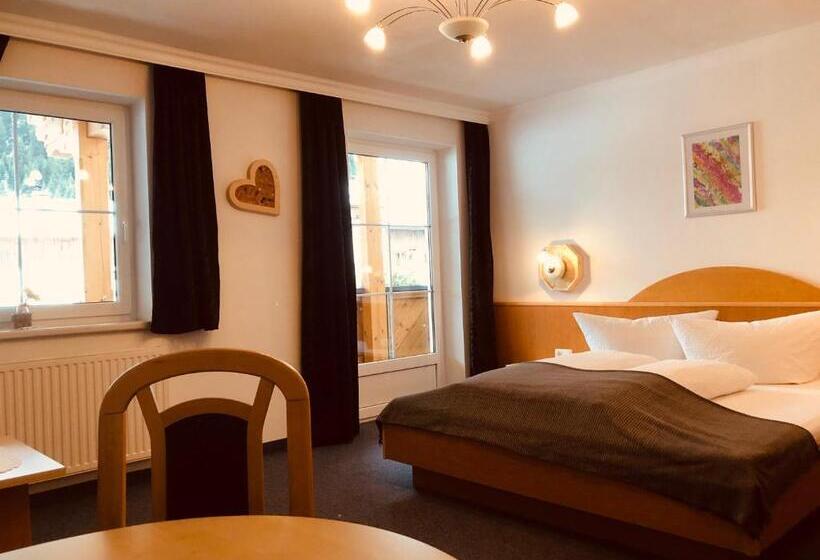 Berghotel Almrausch