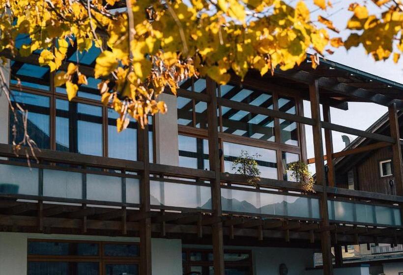 Gasthof Residence Brugghof & Erlhof