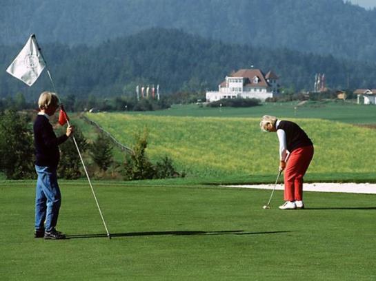 هتل Rad Und Familien Ariell