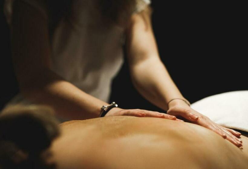 فندق Sonnhof Alpendorf   An Adults Only Place