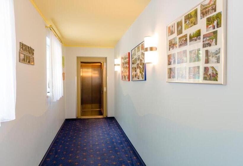 ペンション 1a Hotel Steiner