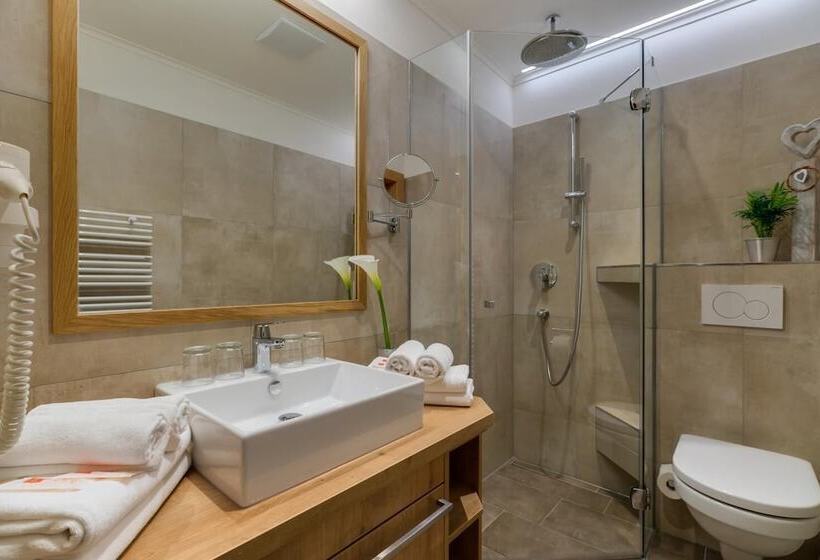 بنسيون Fischerwirt Natur Waldspa