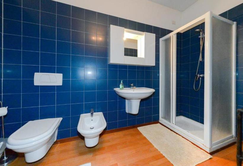 Antares Apartments