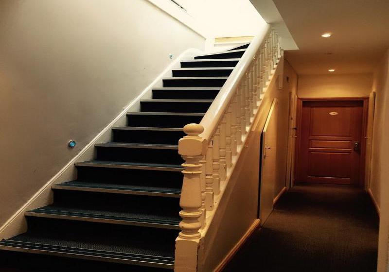 호텔 Nox West End Lane I