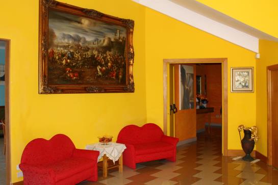 Charly Residence