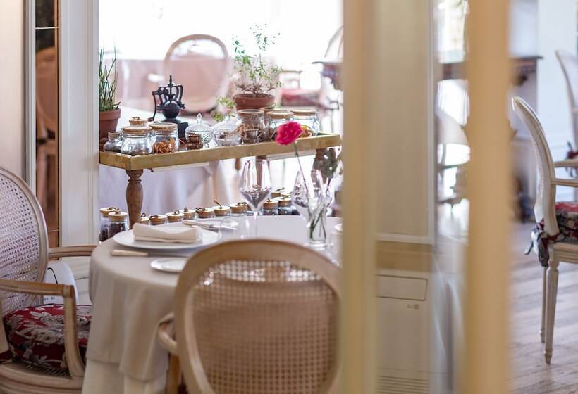 هتل Restaurant Le Centenaire