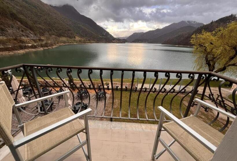 فندق Lido