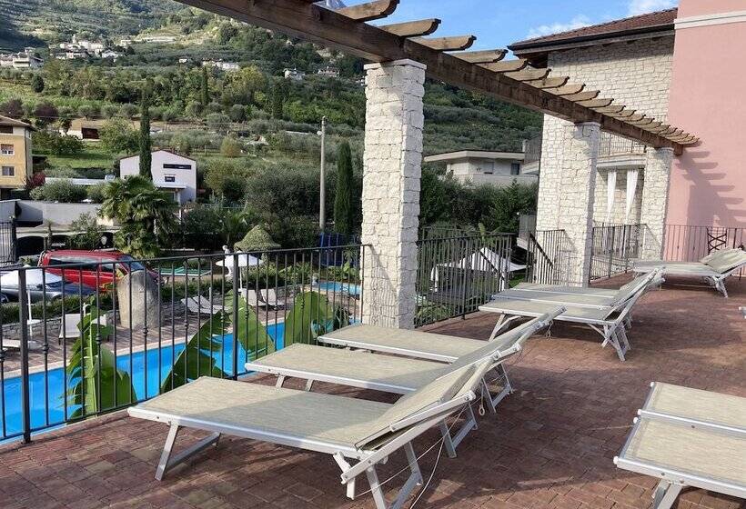 هتل Residence Segattini