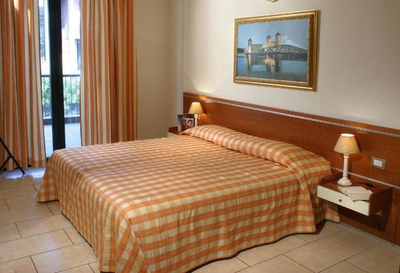 هتل Residence Spiaggia D'oro