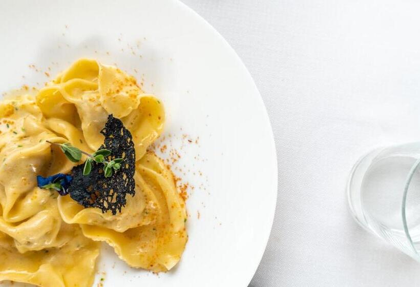 ホテル Ristorante Sogno