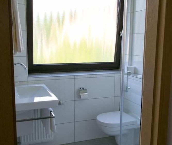 צימר Haus Am Wasserfall