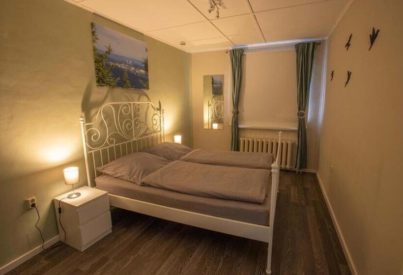 مبيت وإفطار Pension Am Waldesrand