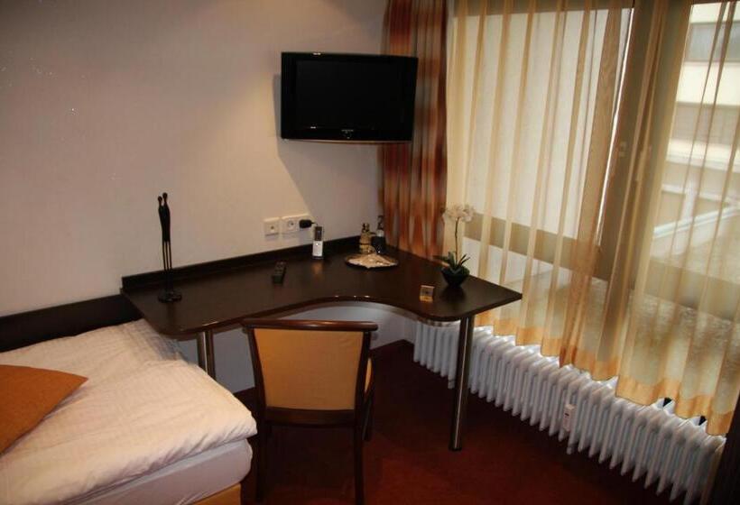 هتل Altes Rathaus