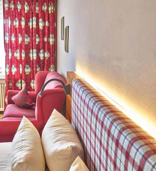 ホテル Angerhof Sport  U. Wellness