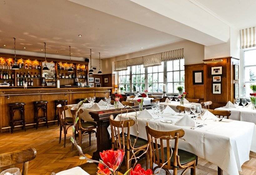 호텔 Kronenschlosschen