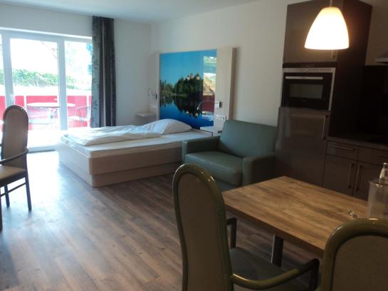 مبيت وإفطار Zum Urberg Pension