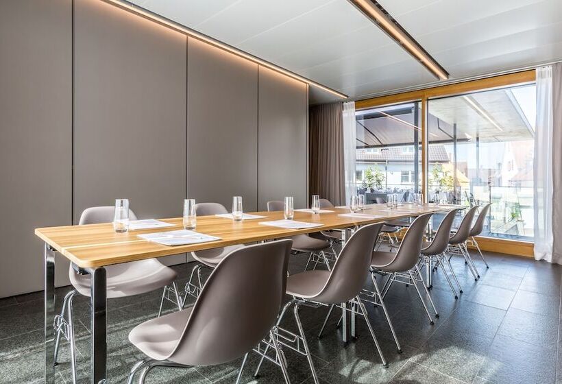 ペンション & Restaurant Krone Design
