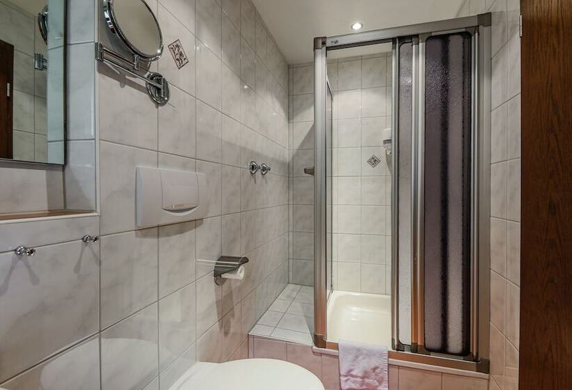 Alpenhotel Fischer 4 Sterne   Adults Only