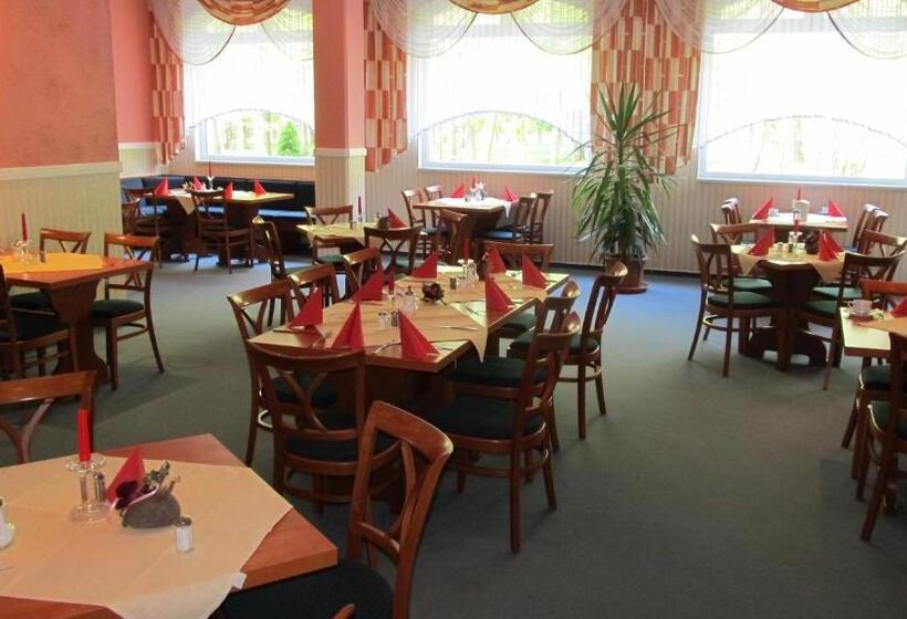 فندق Brandiser Park