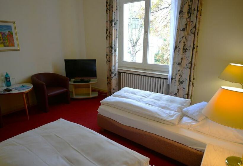 فندق Rheinland Bonn - Bad Godesberg