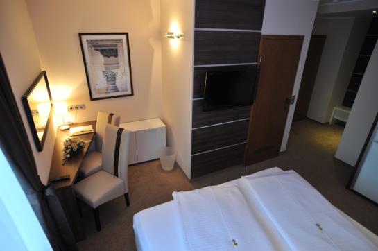 هتل Bergischer Hof