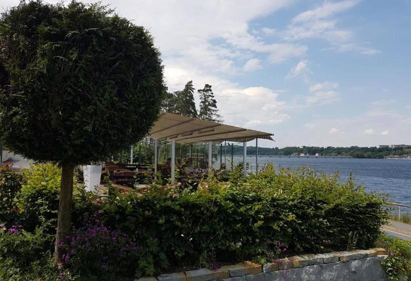 호텔 Forsthaus Am Möhnesee