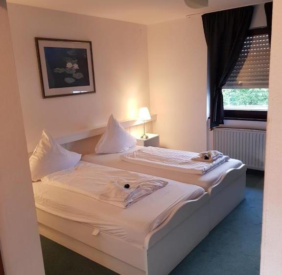 فندق Gz  Airport Köln Bonn