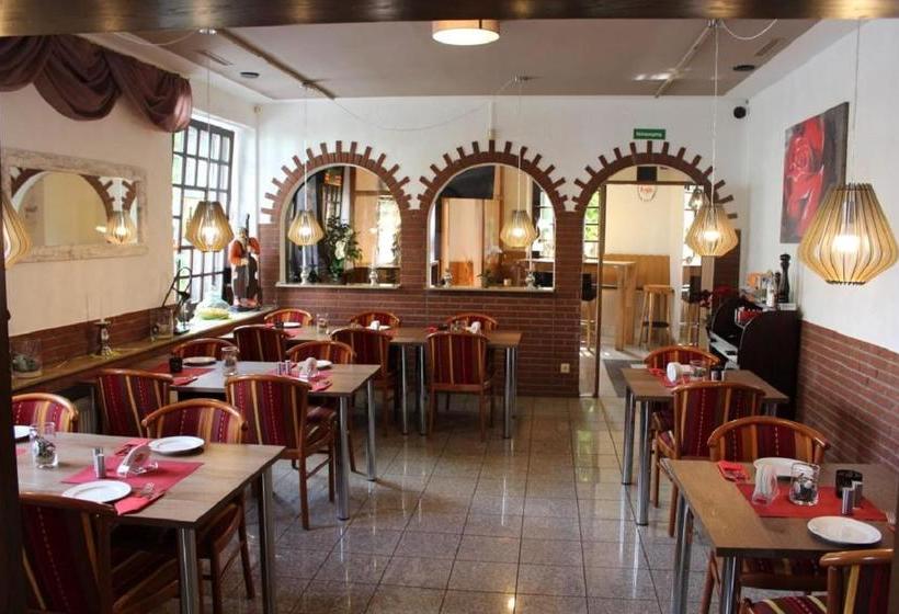 فندق Gz  Airport Köln Bonn