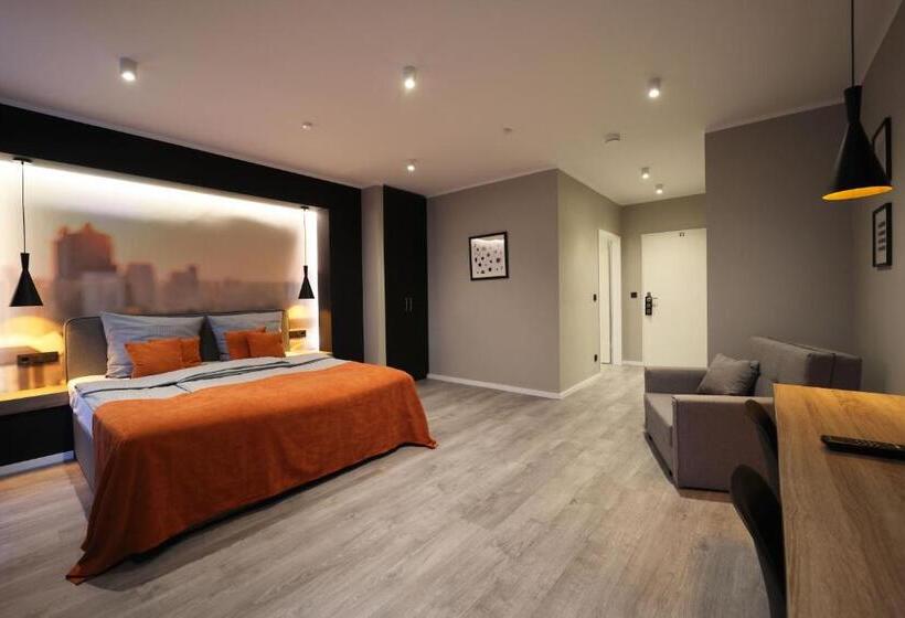Juststay Mülheim Hotel & Apartments