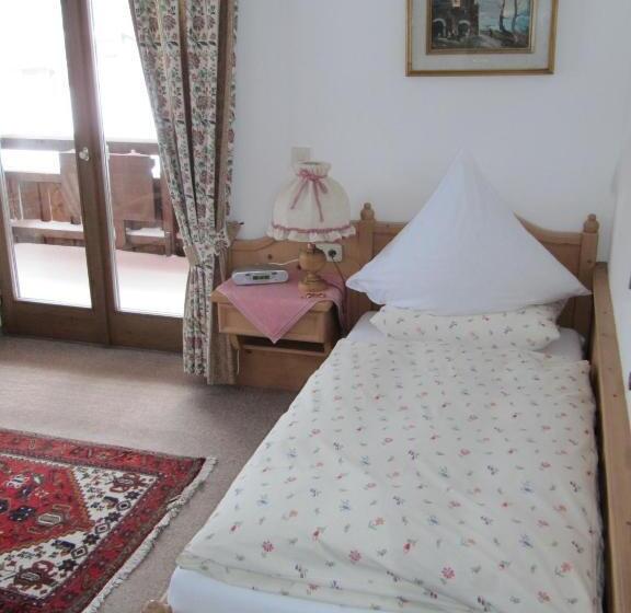 בית מלון כפרי Pension Ostler