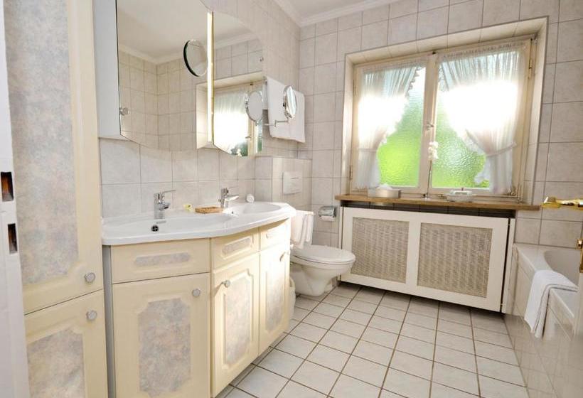 בית מלון כפרי Quellenhof