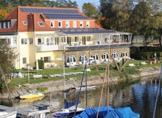 酒店 Strandhof Möhnesee