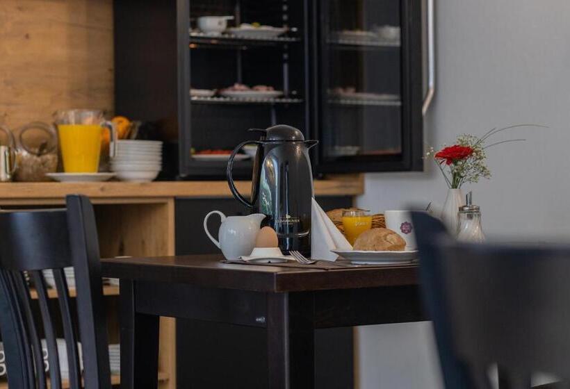 בית מלון כפרי Annet Garni