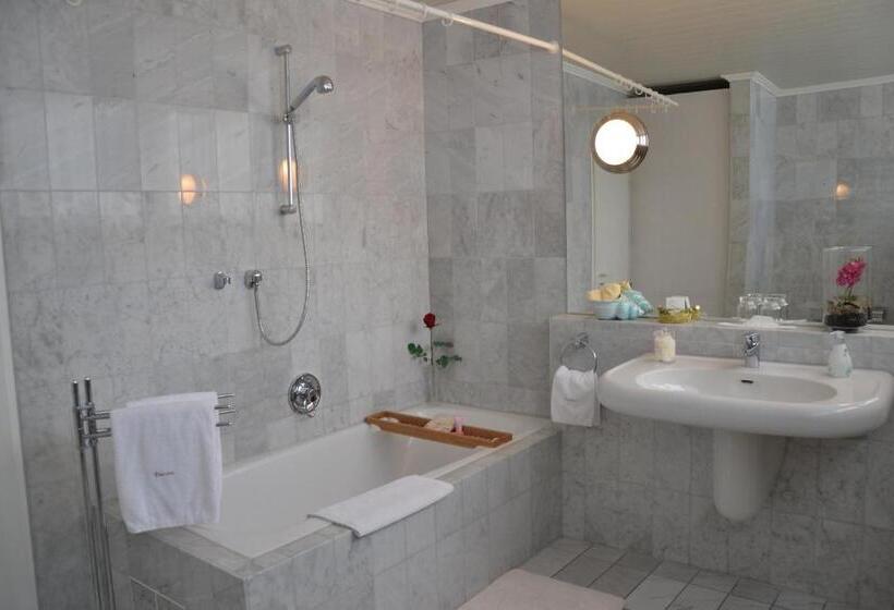 ホテル Christian Garten