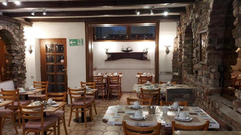 هتل Müller Köln