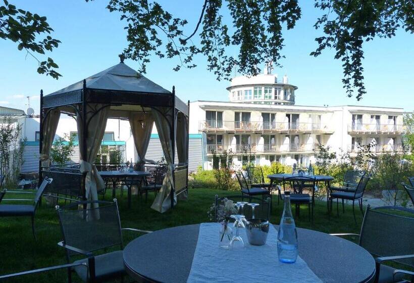 호텔 Raitelberg Resort