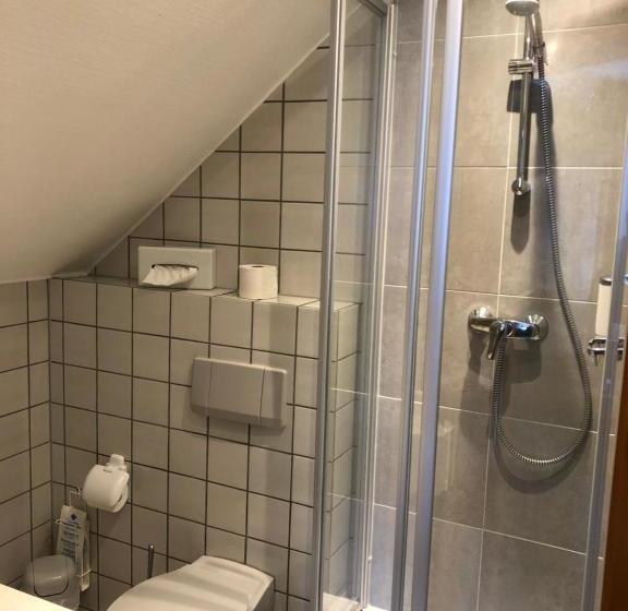 호텔 Restaurant Zum Neuling