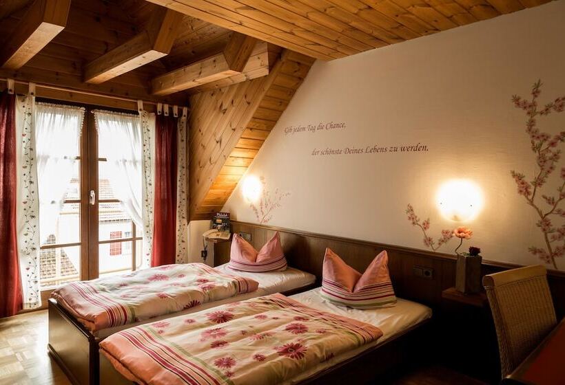 ホテル Restaurant Zur Kanne