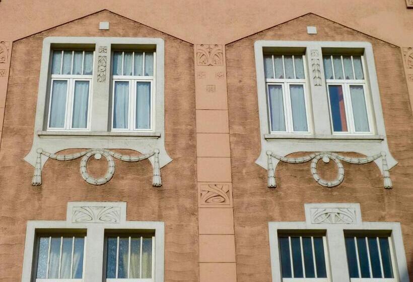 فندق Zum Bügeleisen