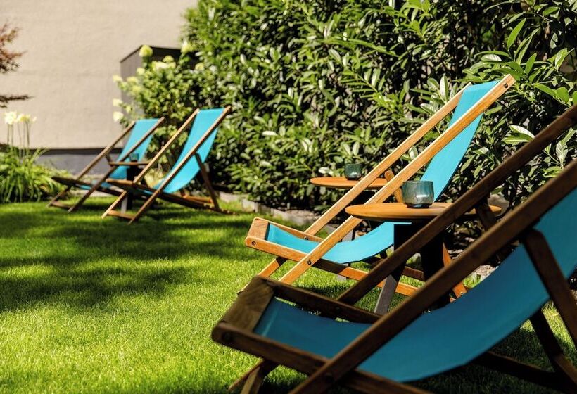 Motel One Köln Mediapark