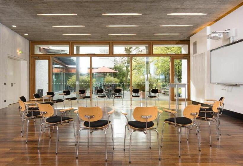 هتل Akademie Der Dioezese