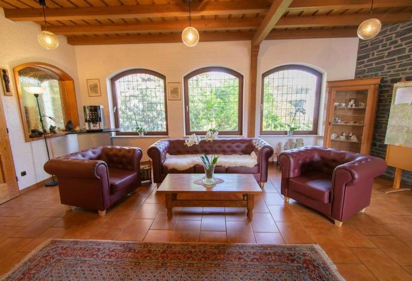 ホテル Laufelder Hof