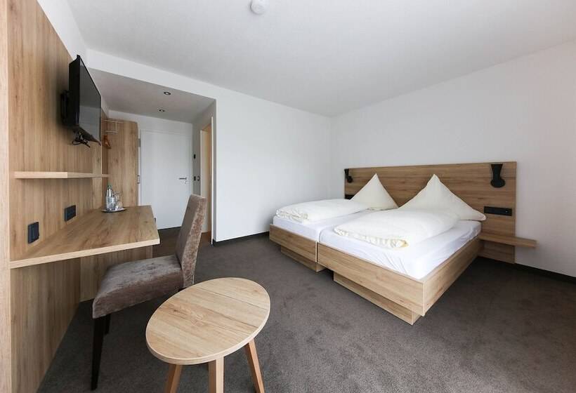 ホテル Linde Pfalz