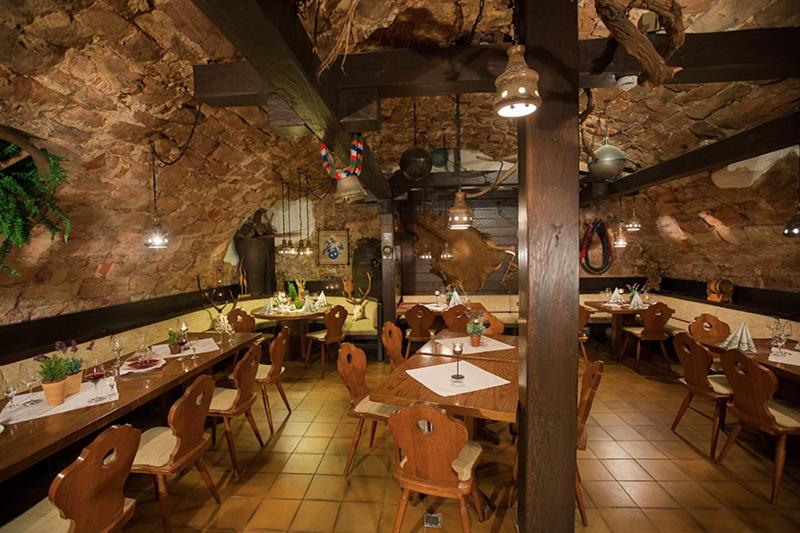 호텔 Restaurant Pfälzer Hof
