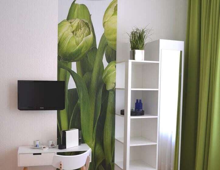 هتل Reverey  Kontaktloser Self Check In