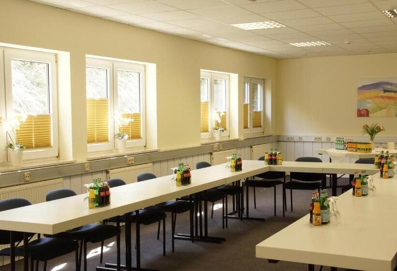 فندق Waghäuseler Hof Gmbh
