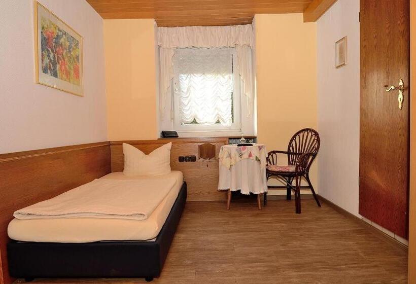 ホテル Zum Josefshof